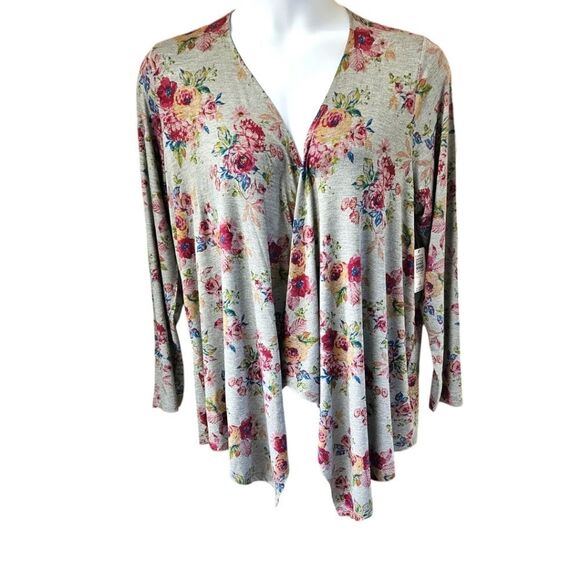 TORRID Plus Size Super Soft Gray Floral Drape Front Cardigan Size 2X - Picture 2 of 16